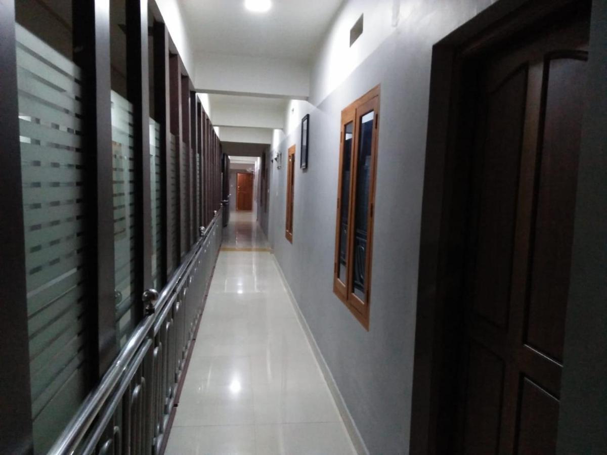 Mp Residancy Hotel Perintalmanna Ngoại thất bức ảnh